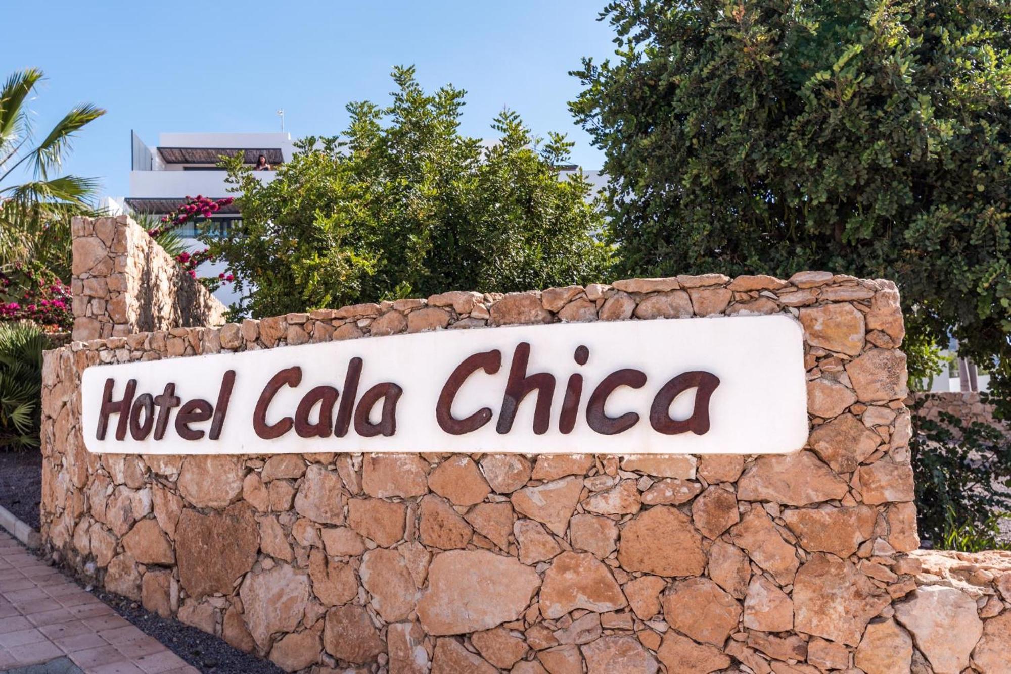 Hotel Calachica Лас-Неграс Экстерьер фото